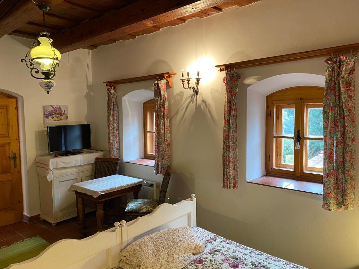 Oereghaz 1839 Hotel Csopak Buitenkant foto