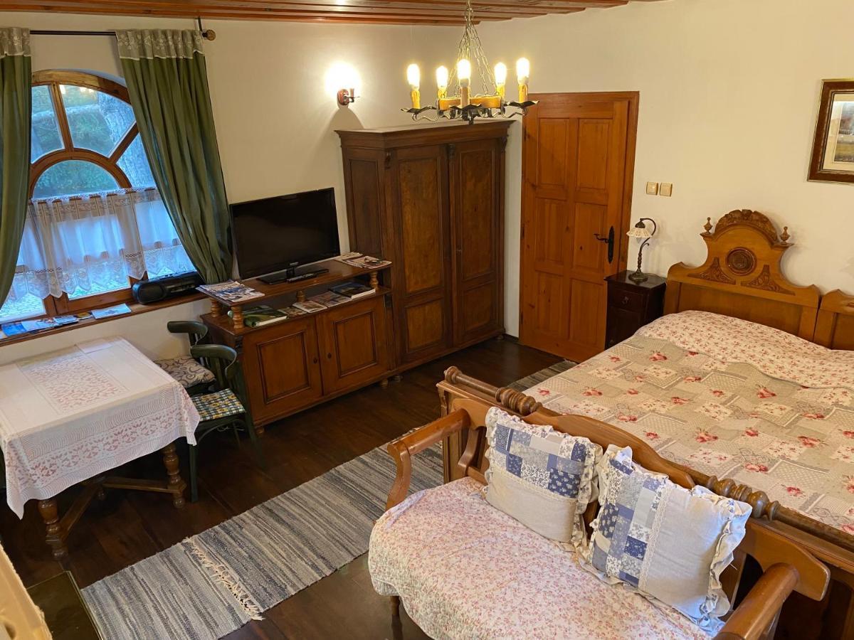 Oereghaz 1839 Hotel Csopak Buitenkant foto