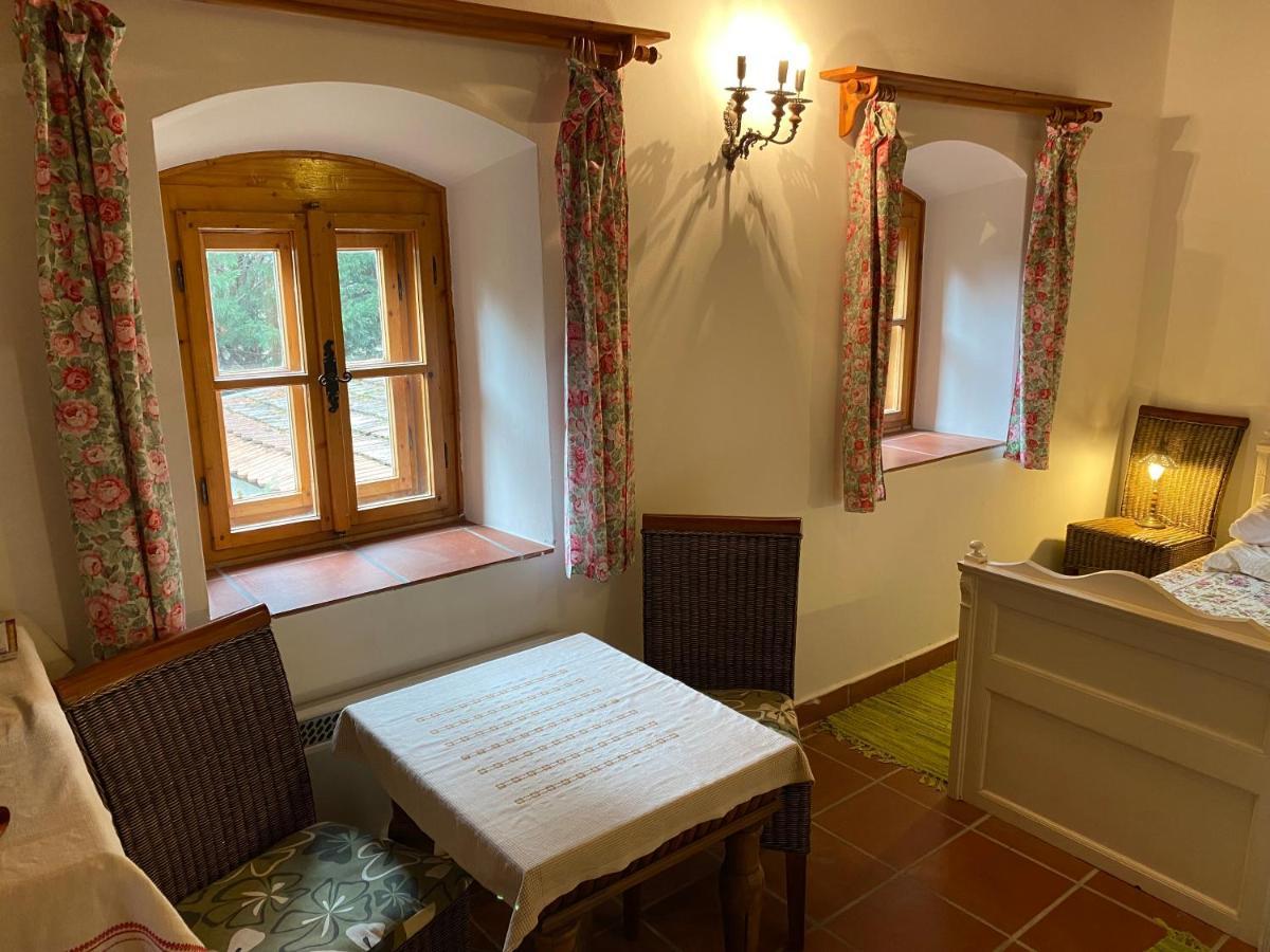 Oereghaz 1839 Hotel Csopak Buitenkant foto